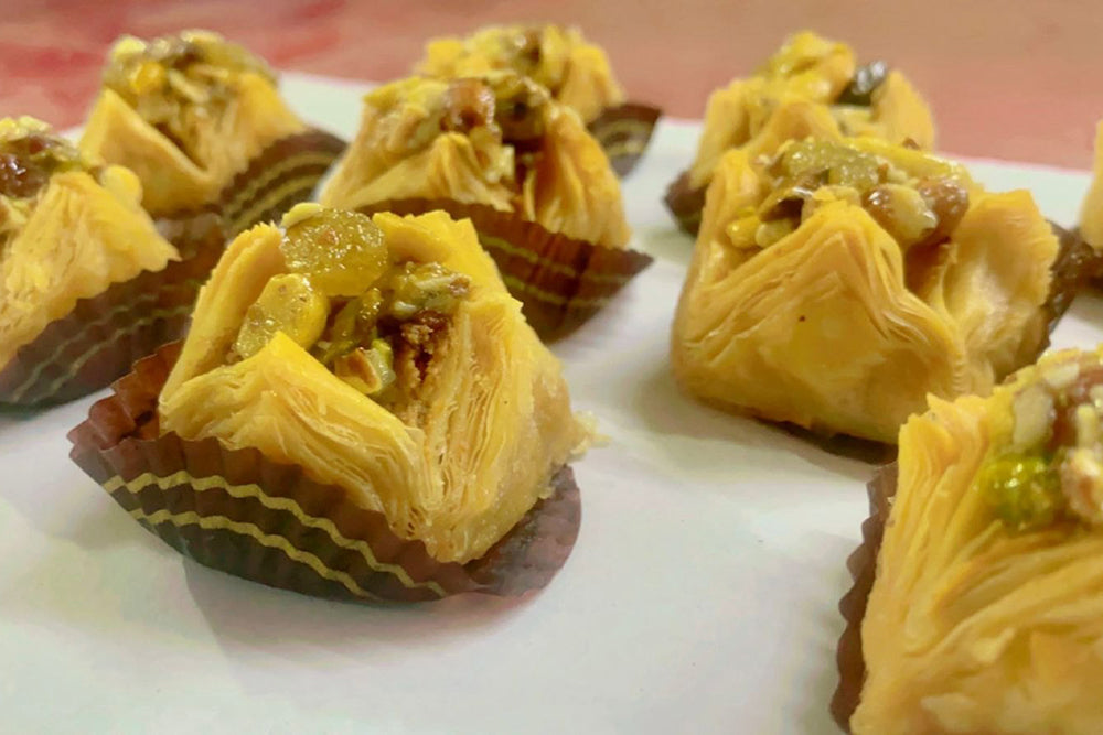 Mixed Dry Fruit Pyramid